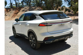 2024 MY25 MG HS AS33 Essence SUV