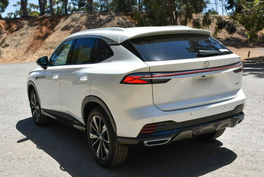 2024 MY25 MG HS AS33 Essence SUV Image 6