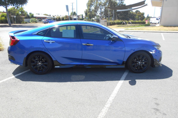 2017 MY16 Honda Civic 10th Gen RS Sedan Image 5