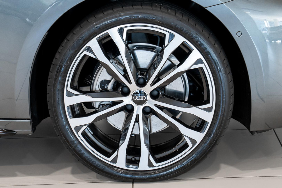 2025 Audi A5 B10 TFSI 150kW S line Sedan