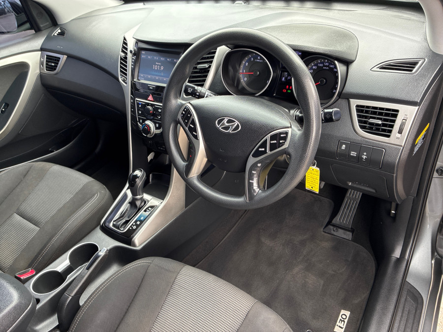 2015 MY16 Hyundai i30 GD3 Series II Active Hatch Image 15