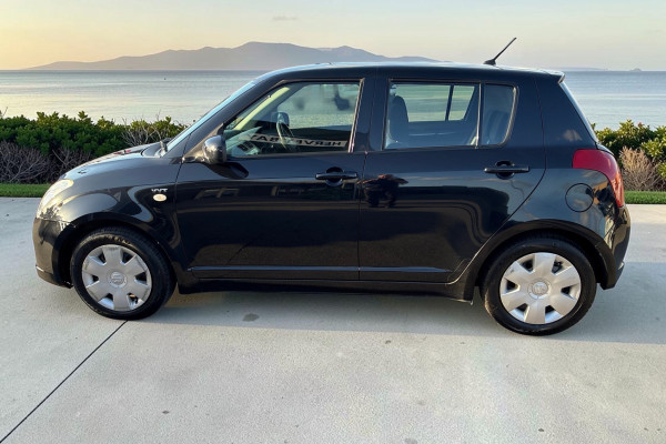 2007 Suzuki Swift RS415 GLX Hatch Image 6