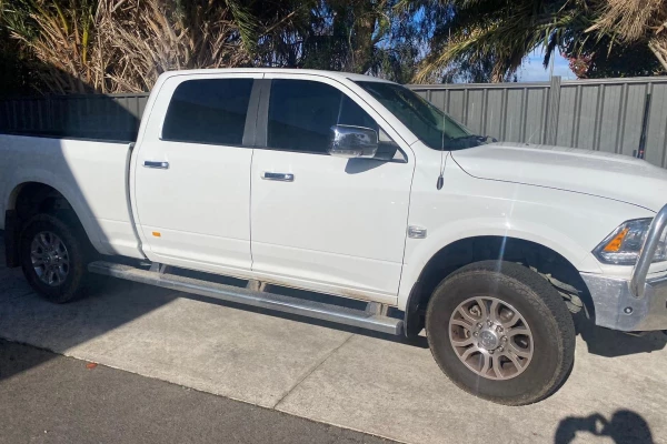2017 Ram 2500  Laramie Ute Image 4