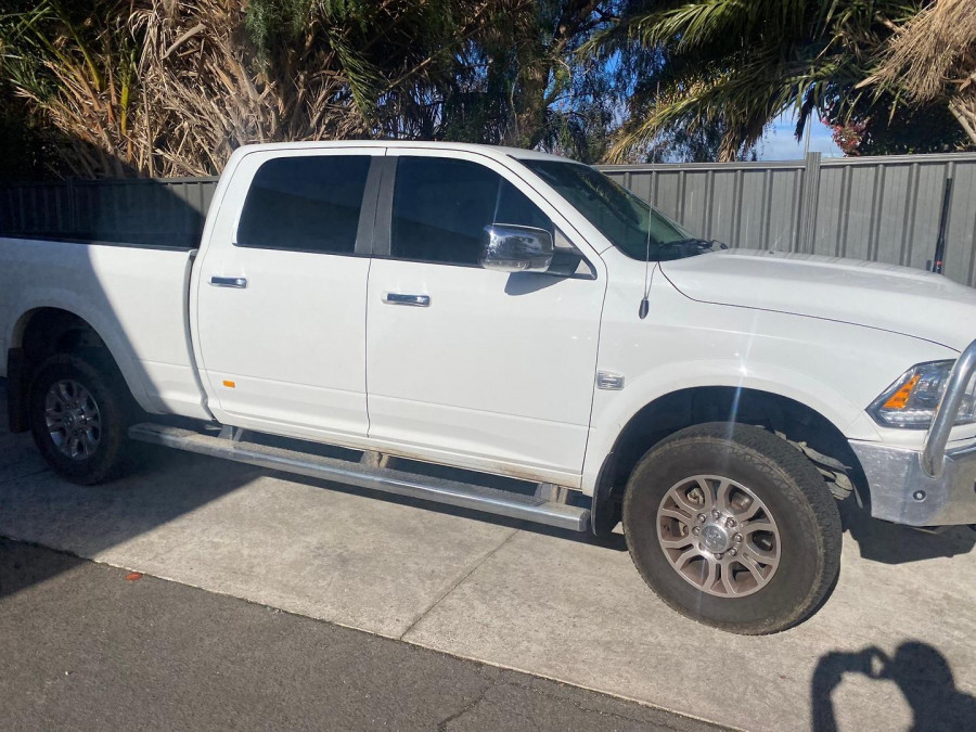 2017 Ram 2500  Laramie Ute Image 4