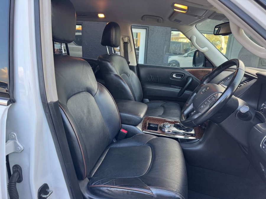 2021 Nissan Patrol Y62 Ti SUV Image 14