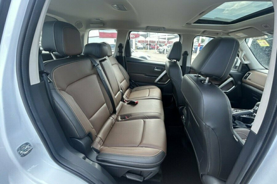 2024 MY23 Mahindra Scorpio  Z8L SUV Image 19