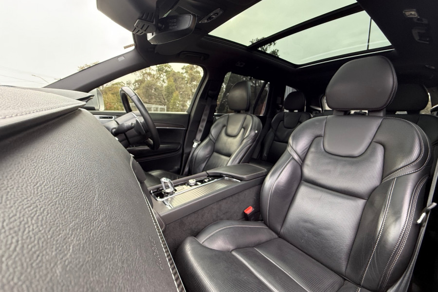 2017 MY18 Volvo XC90 L Series T8 R-Design Wagon Image 14