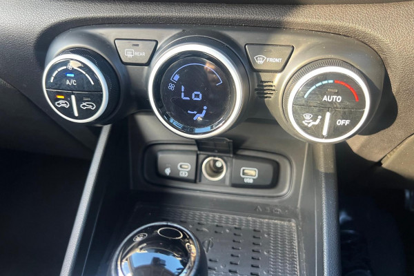 2023 Hyundai Venue QX.V5 Active SUV Image 18