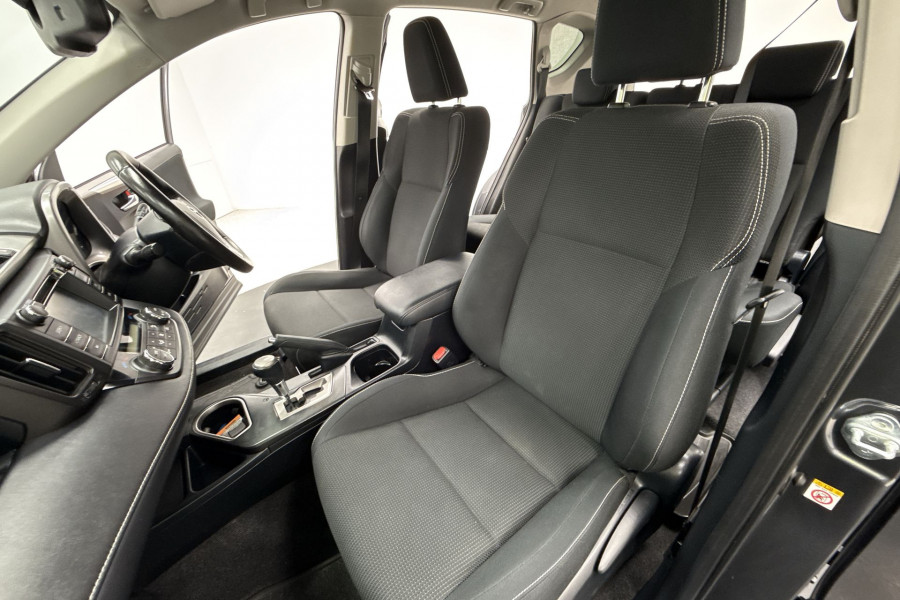 2016 Toyota RAV4 GXL SUV Image 11