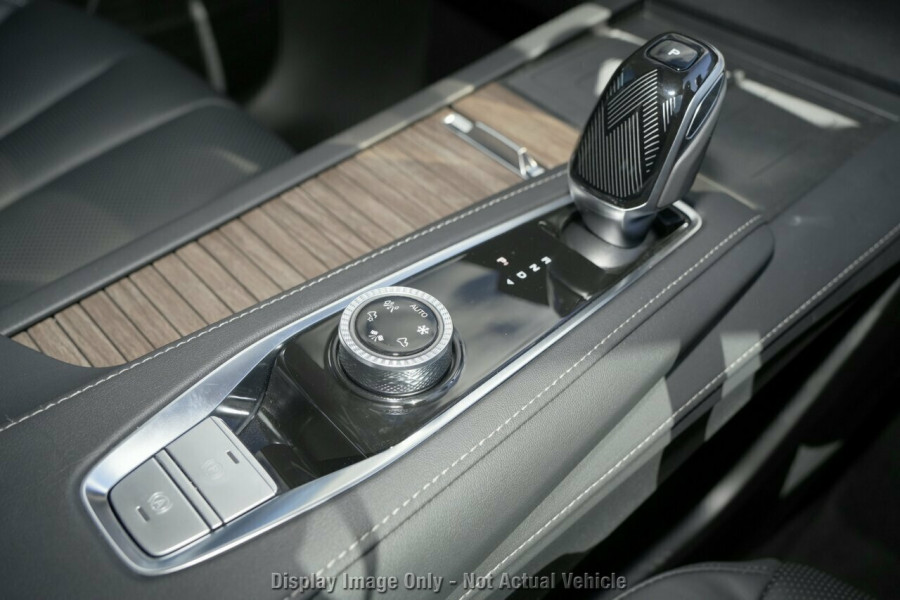 2025 MG QS IS31 Essence SUV Image 19