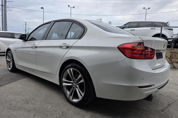 2012 BMW 3 Series F30 320d M Sport Sedan Image 9