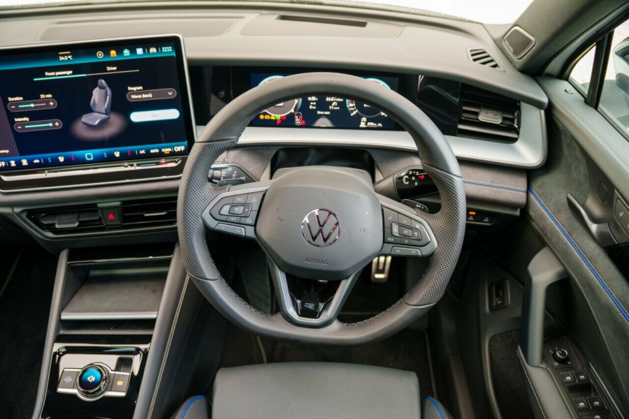 2026 Volkswagen Tayron R4 195TSI R-Line SUV Image 11