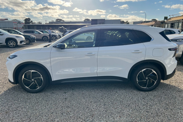 2025 MG MGS5 EV ZS3EM Essence 62 SUV Image 9
