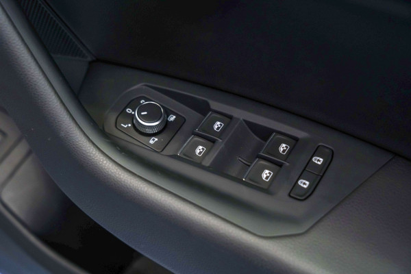 2024 Volkswagen Touareg RC 170TDI SUV Image 7