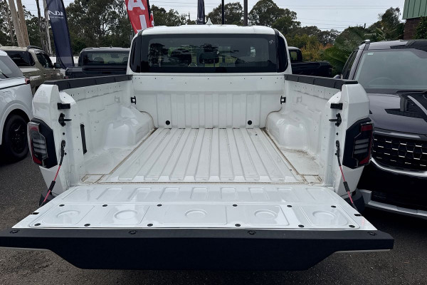 2025 MY26 Kia Tasman TK SX Ute Image 5
