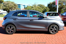 2024 MY24.5 MG MG3 ZP22 Essence Hybrid+ Hatch