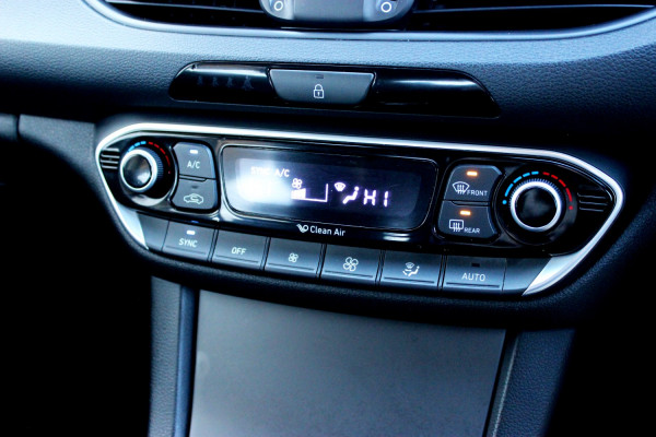 2023 Hyundai i30 PD.V4 Elite Hatch Image 18