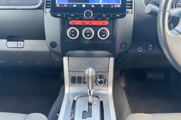 2012 Nissan Navara D40 Series 6 ST Ute Image 15