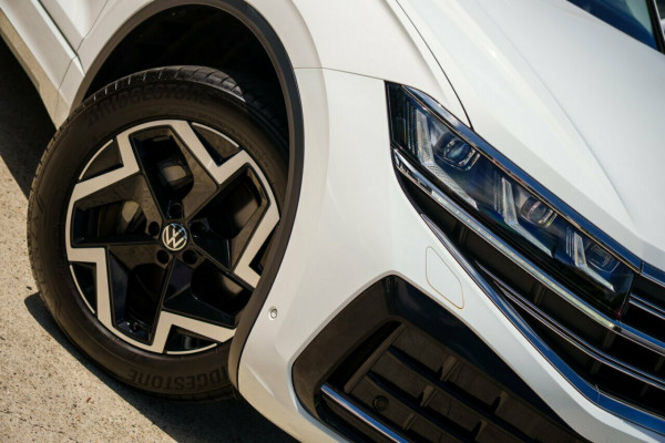 2023 MY24 Volkswagen Touareg RC 170TDI SUV Image 6