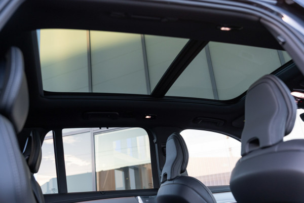 2026 Volvo XC90 L Series Black Edition SUV Image 21