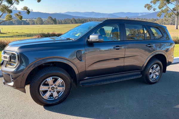 2025 MY25.25 Ford Everest UB Ambiente SUV Image 4