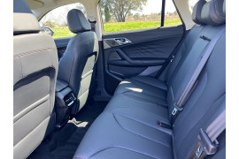 2024 MY24.5 MG HS AS33 Essence SUV
