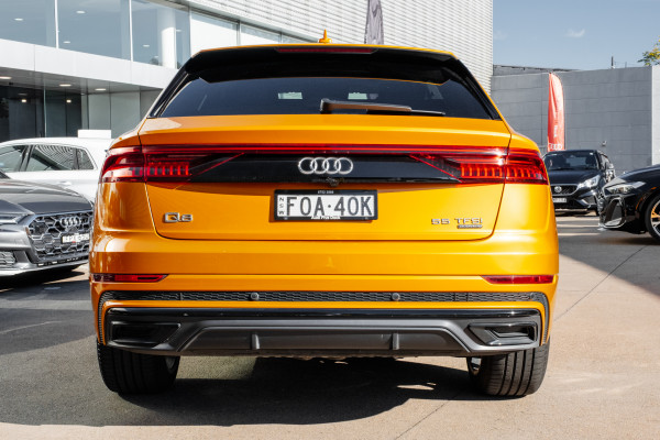 2019 Audi Q8 F1 55 TFSI SUV image 5