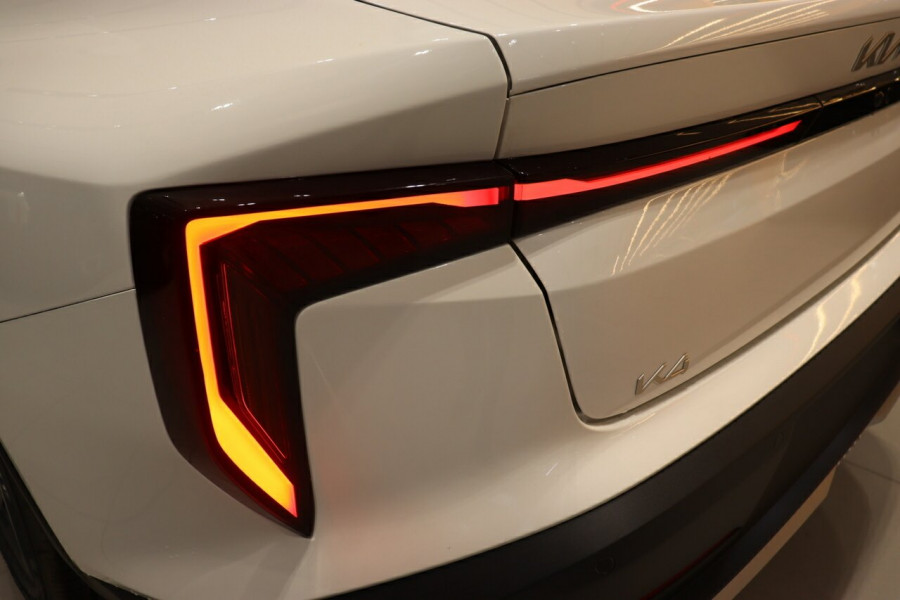 2025 Kia K4 CL4m S Sedan Image 14