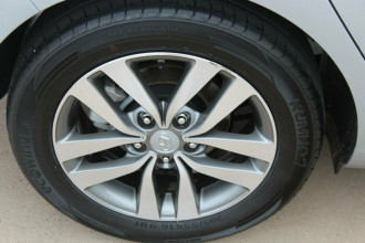 2019 [SOLD]    image 13