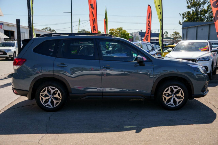 2024 Subaru Forester S5 2.5i-L SUV Image 4