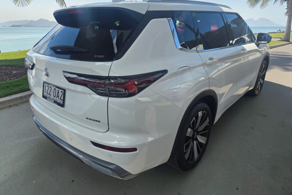 2025 Mitsubishi Outlander ZM Exceed SUV Image 7