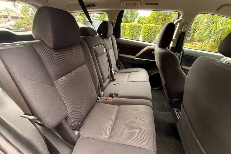2023 Mitsubishi Pajero Sport QF GLX SUV Image 17