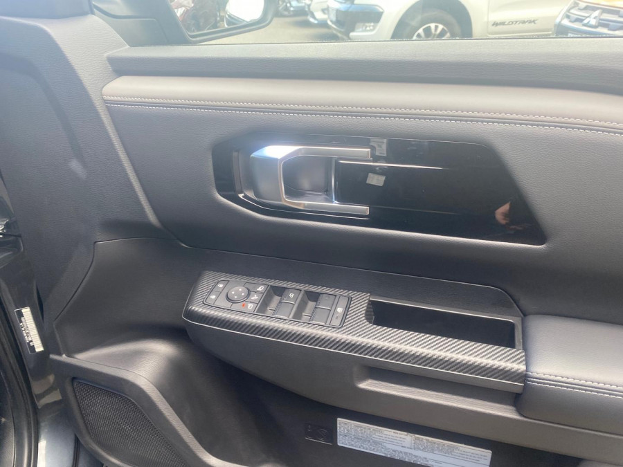 2026 Nissan Navara D27 ST-X Ute Image 11