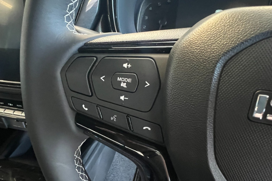 2024 Isuzu D-MAX RG BLADE Ute Image 11