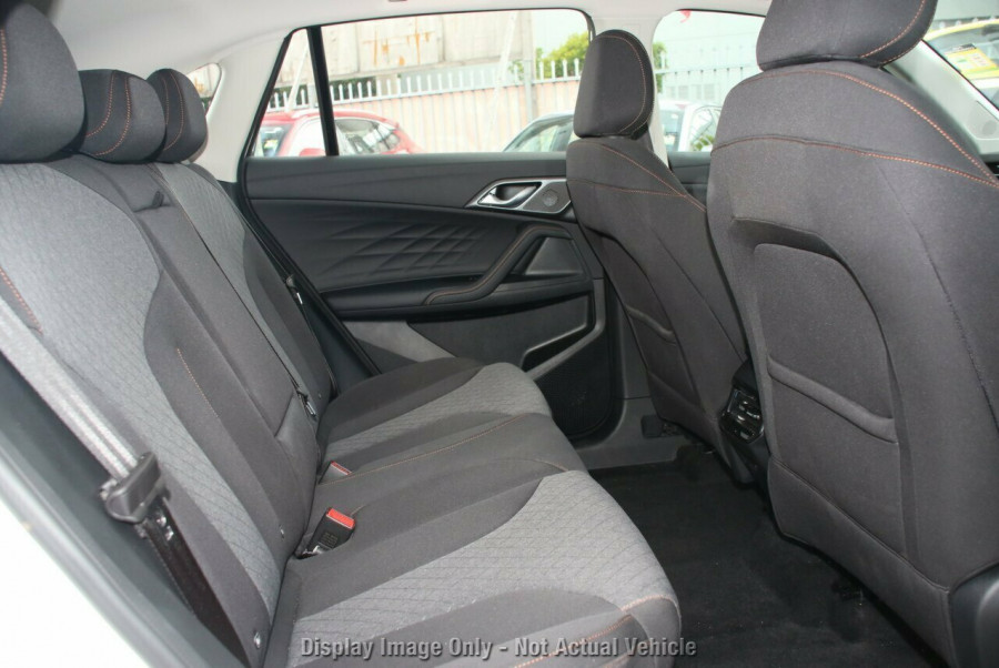 2024 MY24.5 MG HS AS33 Vibe SUV Image 8