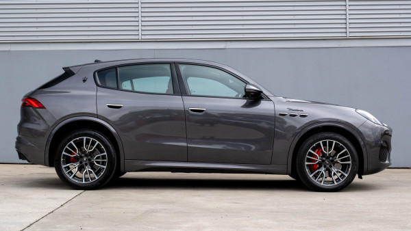 2022 MY23 Maserati Grecale M182 Modena SUV image 8