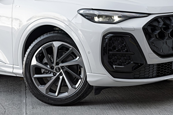 2025 Audi Q5 GU TFSI 150kW SUV image 6
