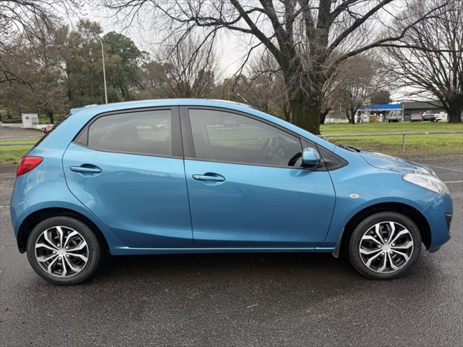 2012 Mazda 2 Neo Hatch Image 2