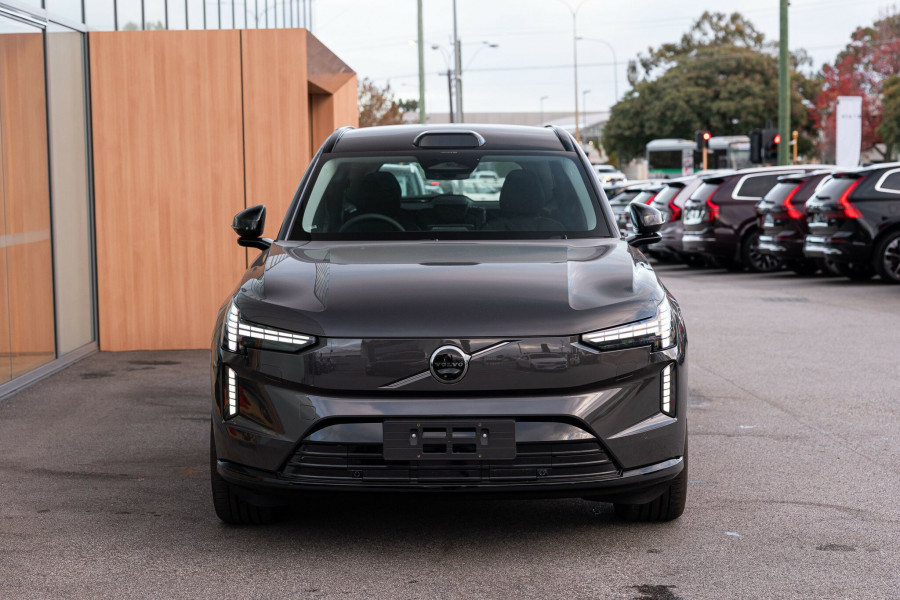 2025 Volvo EX90 No Series Plus Twin Motor SUV Image 8