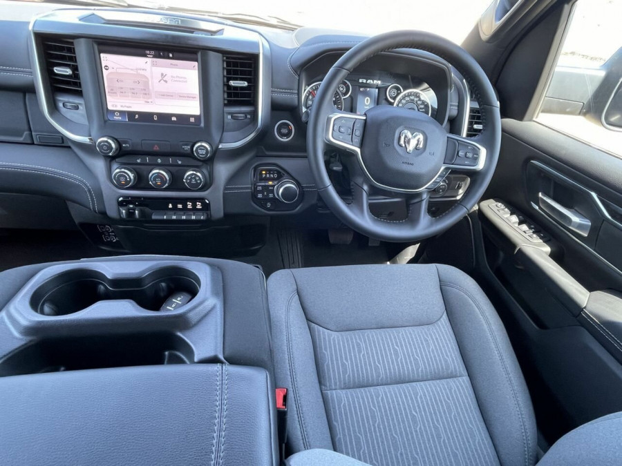 2024 Ram 1500 DT Big Horn LWB Crew Cab Image 11