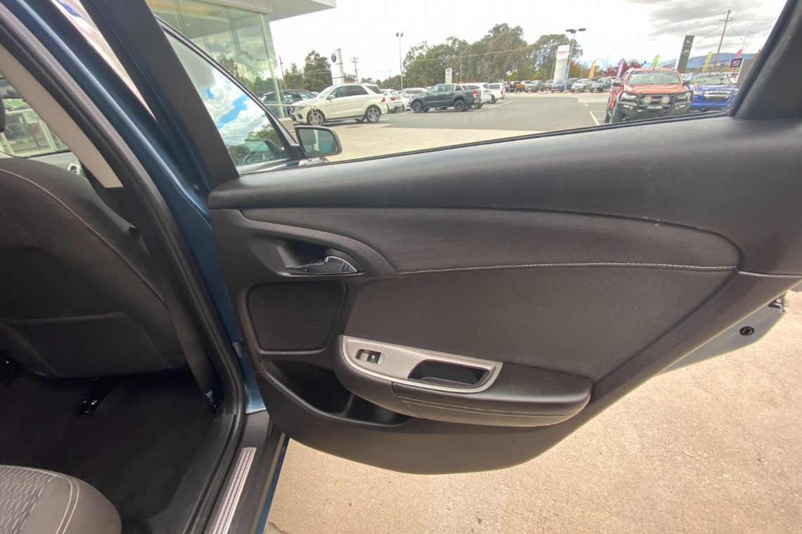 2014 Holden Commodore VF MY14 EVOKE Sedan