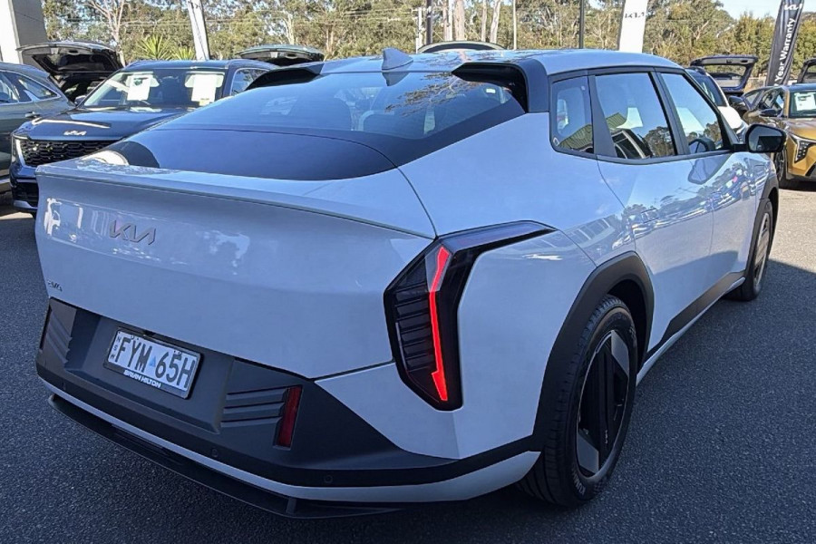 2025 MY26 Kia EV4  Air Standard Range Sedan Image 9