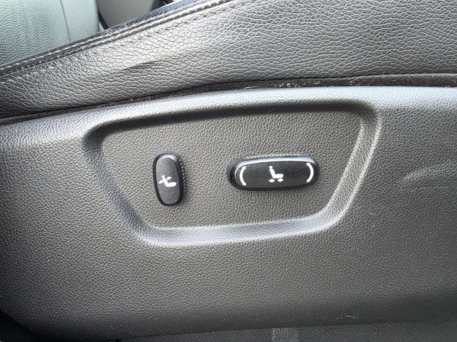 2017 MY18 Holden Captiva CG Active SUV Image 22