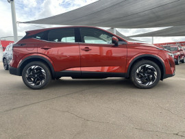 2024 MY25 Nissan QASHQAI J12 ST-L SUV image 2