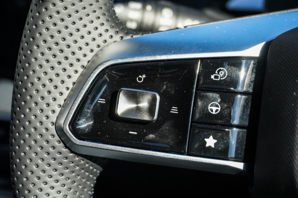 2026 MG MG4 EV Urban AH4E Essence 43 Hatch Image 17