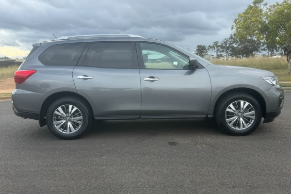 2019 Nissan Pathfinder R52 Series III ST SUV Image 2