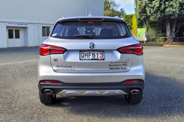 2023 MG HS PHEV Essence Plug-In Hybrid SUV