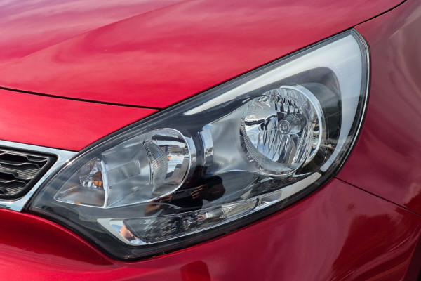 2013 Kia Rio UB S Hatch Image 13