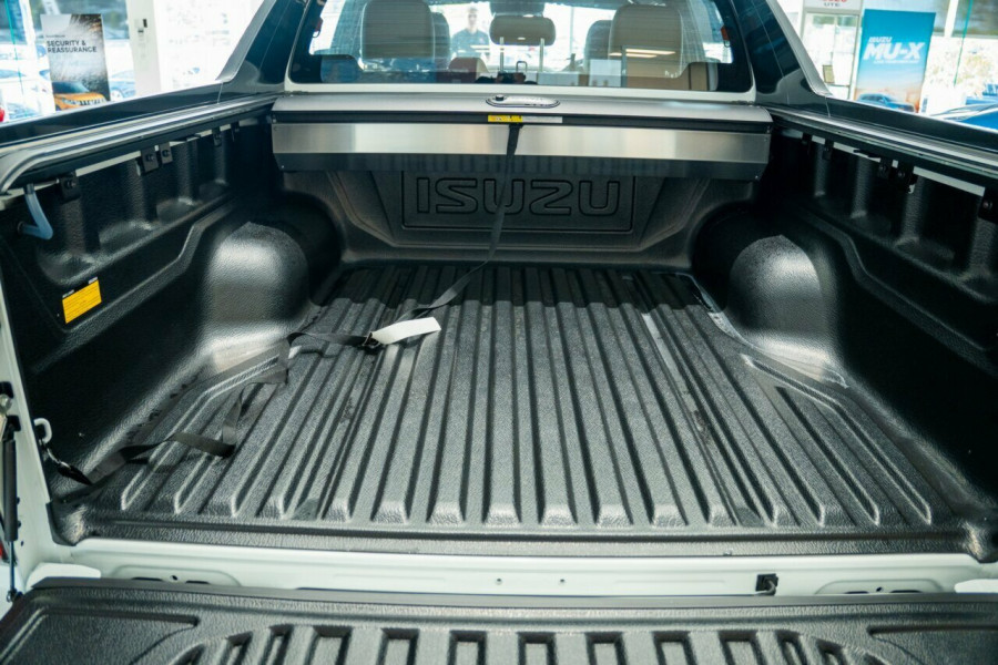 2025 MY24 Isuzu D-MAX RG X-TERRAIN Ute Image 6