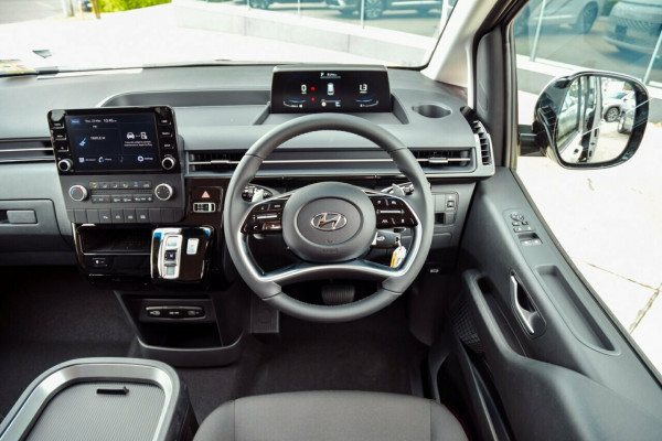 2026 Hyundai Staria US4.V3  People Mover Image 10